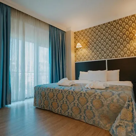 Ener Old Castle Hotel 4*