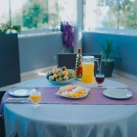 Ener Old Castle Szálloda Darıca