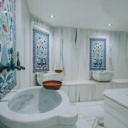 Ener Old Castle Szálloda 4*