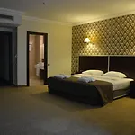 Ener Old Castle 4*