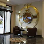 Ener Old Castle Hotel