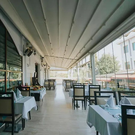 Ener Old Castle Hotel 4*