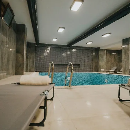 Ener Old Castle Hotel 4*