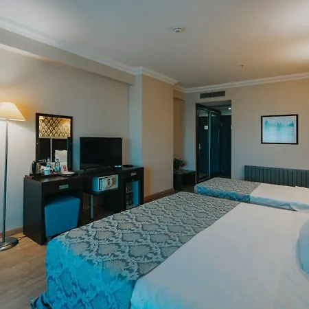 Ener Old Castle Hotel