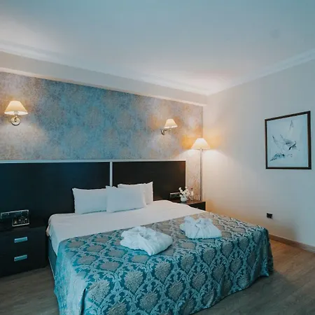 Hotel Ener Old Castle 4*