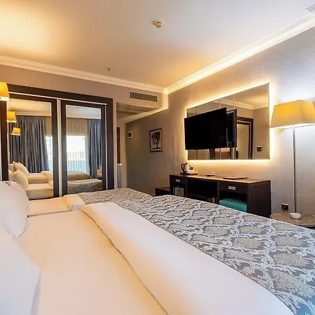Ener Old Castle Hotel 4*